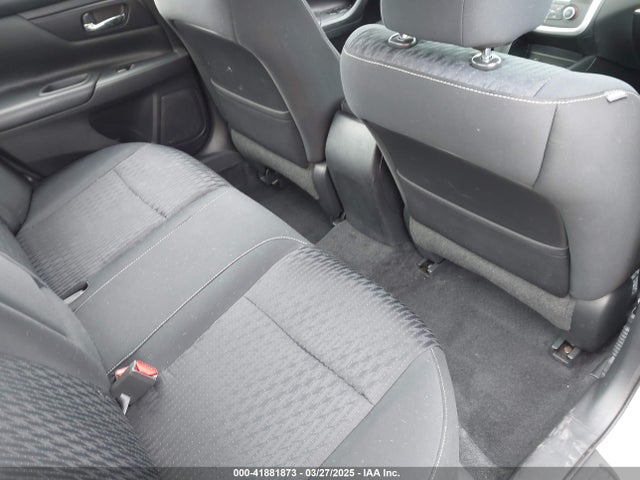1N4AL3AP0HC498385 Nissan Altima 2.5 S