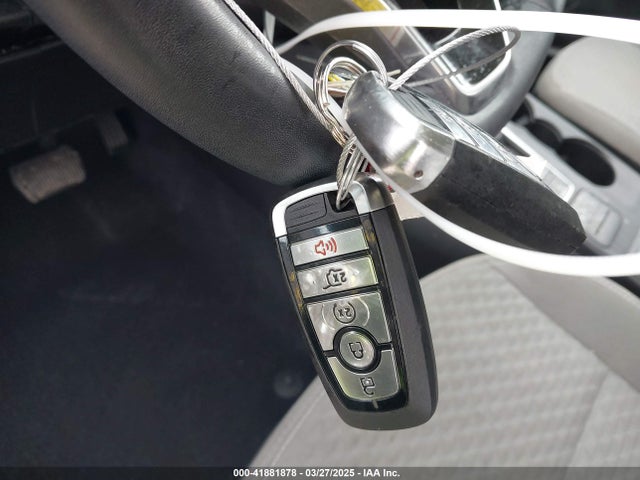 1FMCU0G60NUB01711 Ford ESCAPE SE