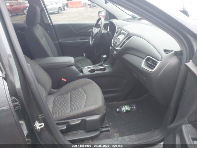 3GNAXUEVXKS669407 Chevrolet EQUINOX LT