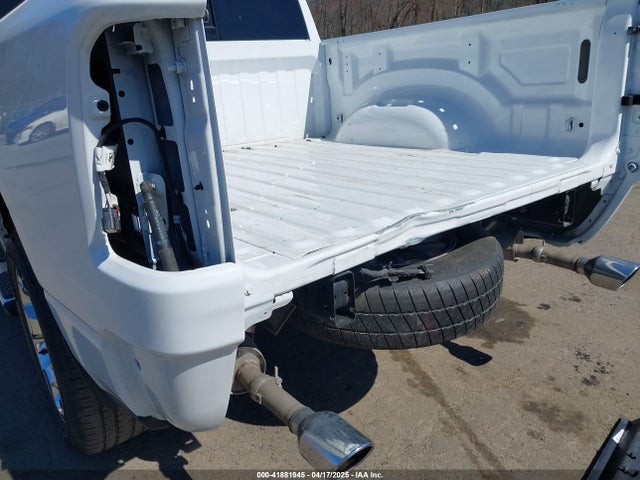 1C6SRFFT8RN107517 RAM 1500 Big Horn  4x4 5'7 Box