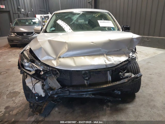 3N1AB7AP0KY376213 Nissan SENTRA SV