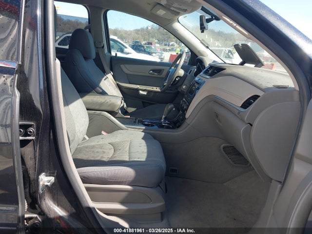 1GNKVGKD5FJ260911 Chevrolet Traverse 1lt