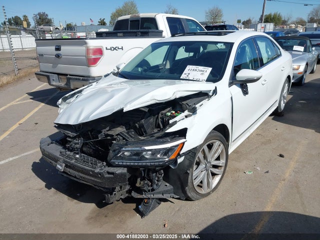 1VWGT7A30HC053652 Volkswagen Passat 1.8t Se