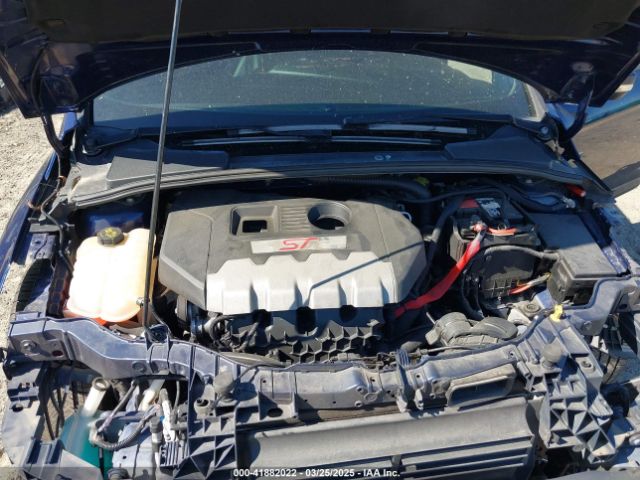 1FADP3L98GL273887 Ford FOCUS ST