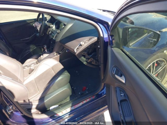 1FADP3L98GL273887 Ford FOCUS ST