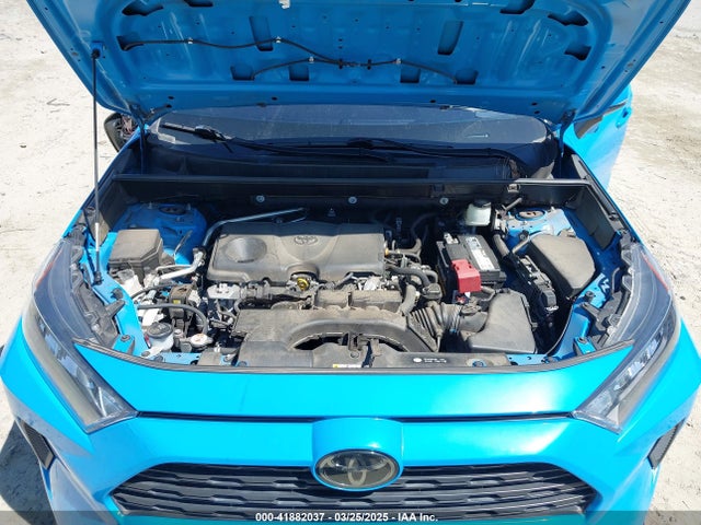 JTMK1RFV6KD035067 Toyota RAV4 LE