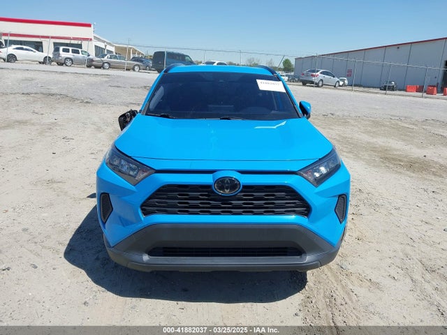 JTMK1RFV6KD035067 Toyota RAV4 LE