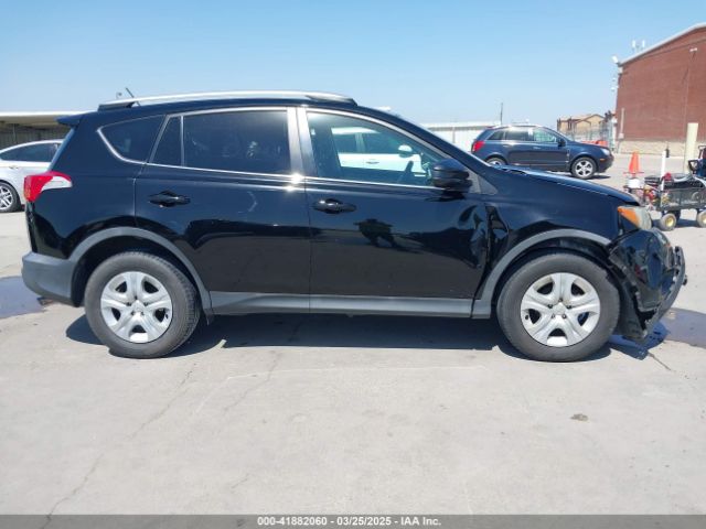 2T3BFREVXFW295421 Toyota RAV4 LE