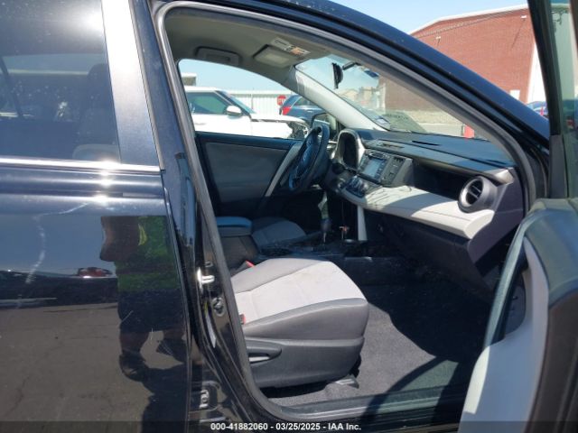 2T3BFREVXFW295421 Toyota RAV4 LE