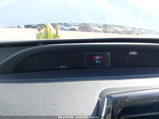 JTDKAMFU2M3147562 Toyota Prius Le