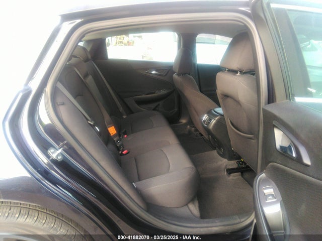1G1ZD5ST7PF223121 Chevrolet Malibu Fwd 1lt