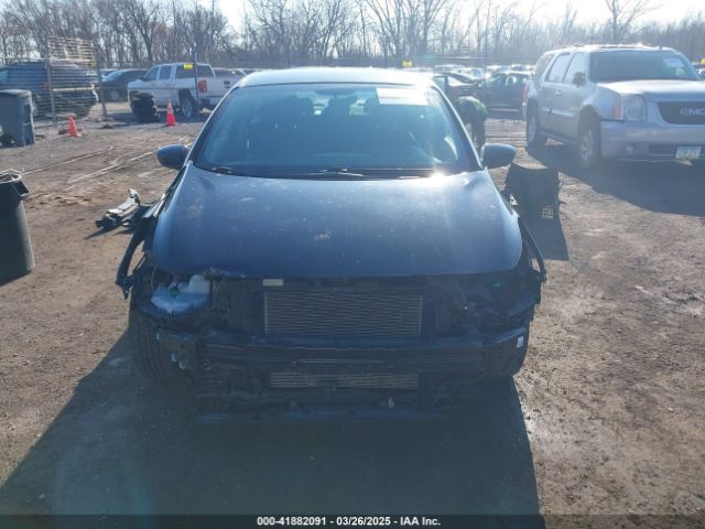 3KPFL4A7XHE070886 KIA FORTE LX