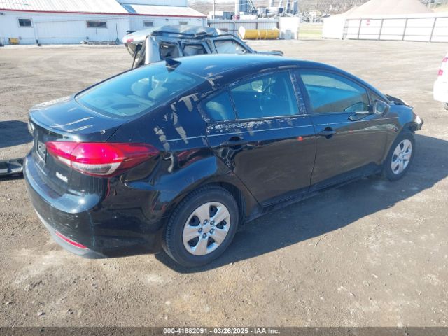 3KPFL4A7XHE070886 KIA FORTE LX