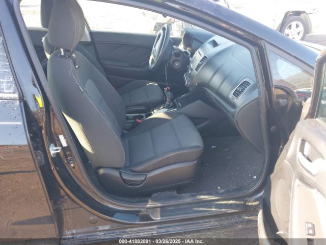 3KPFL4A7XHE070886 KIA FORTE LX