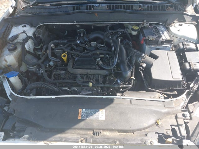 3FA6P0HD3ER143857 Ford FUSION SE