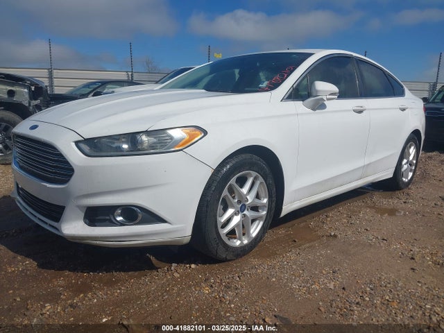 3FA6P0HD3ER143857 Ford FUSION SE