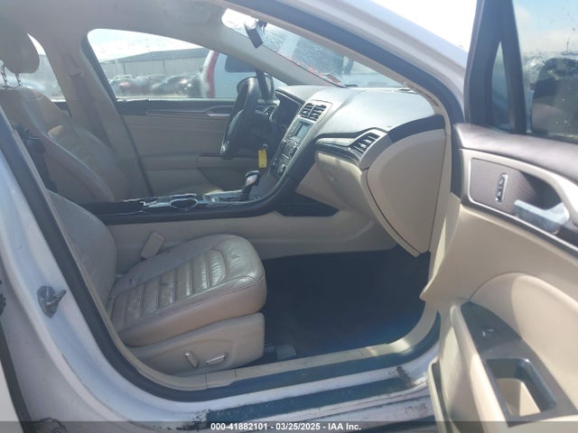 3FA6P0HD3ER143857 Ford FUSION SE