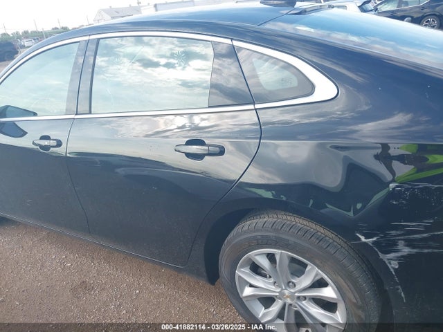 1G1ZD5ST7SF151359 Chevrolet Malibu Fwd 1lt