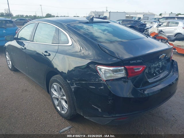 1G1ZD5ST7SF151359 Chevrolet Malibu Fwd 1lt