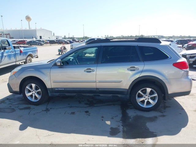 4S4BRCLC8E3300070 Subaru Outback 2.5i Limited