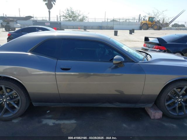 2C3CDZAG7KH616606 Dodge Challenger Sxt