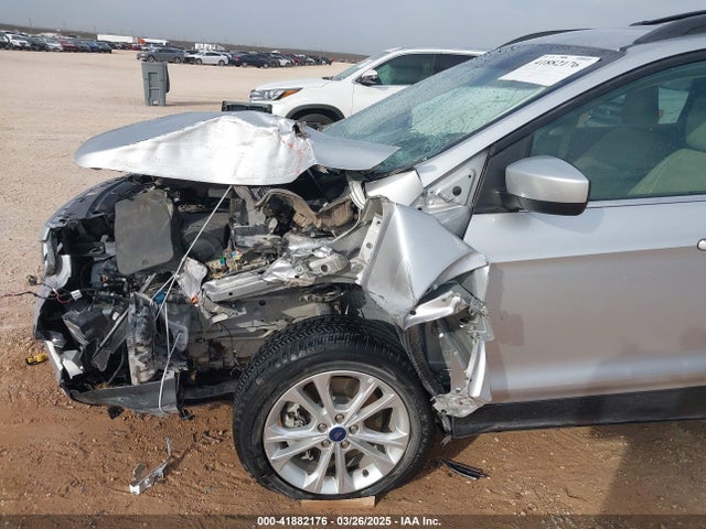 Ford ESCAPE SEL 2018 1FMCU9HD1JUC80238 Image 19