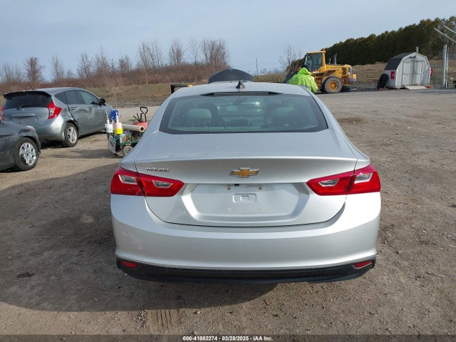 1G1ZC5ST7KF177382 Chevrolet Malibu 1fl