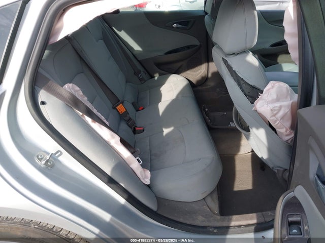 1G1ZC5ST7KF177382 Chevrolet Malibu 1fl