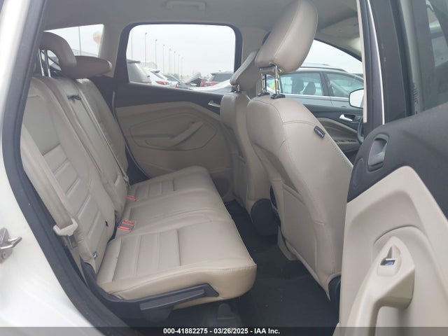 1FADP5DUXJL104279 Ford C-max Hybrid Titanium
