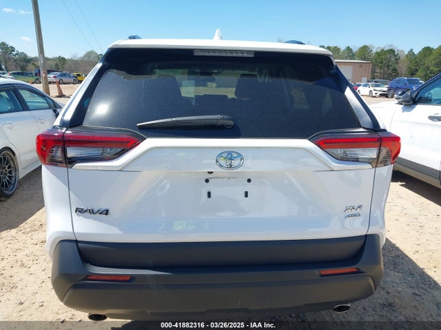 2T3P1RFV5PW404324 Toyota Rav4 Xle