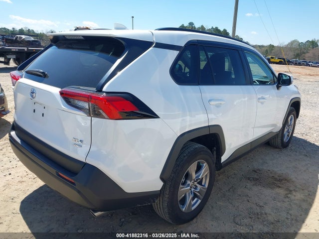 2T3P1RFV5PW404324 Toyota Rav4 Xle