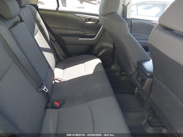 2T3P1RFV5PW404324 Toyota Rav4 Xle