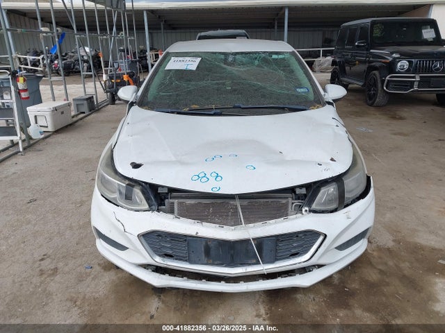 1G1BE5SM8J7237778 Chevrolet Cruze Lt Auto
