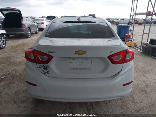 1G1BE5SM8J7237778 Chevrolet Cruze Lt Auto