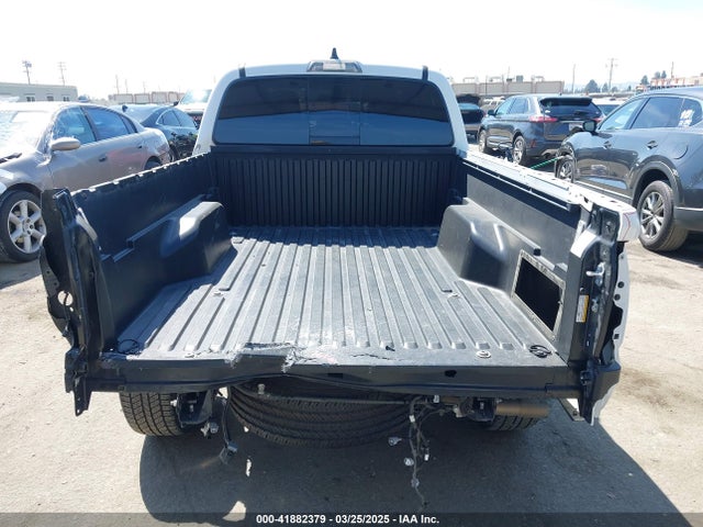 3TMBZ5DNXMM030563 Toyota Tacoma Trd Sport