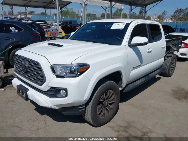 3TMBZ5DNXMM030563 Toyota Tacoma Trd Sport