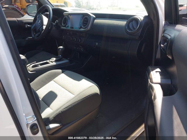 3TMBZ5DNXMM030563 Toyota Tacoma Trd Sport