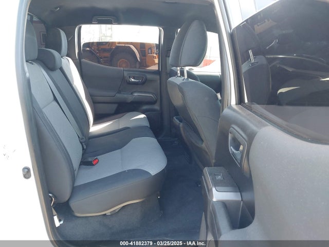 3TMBZ5DNXMM030563 Toyota Tacoma Trd Sport