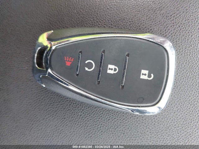 2GNAXJEV6J6196150 Chevrolet EQUINOX LT