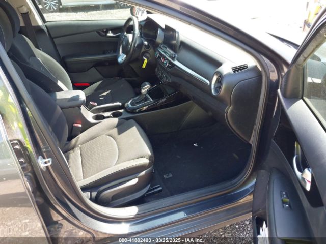 3KPF54ADXKE053898 KIA FORTE EX