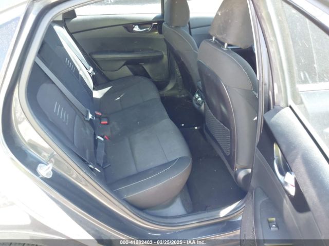 3KPF54ADXKE053898 KIA FORTE EX