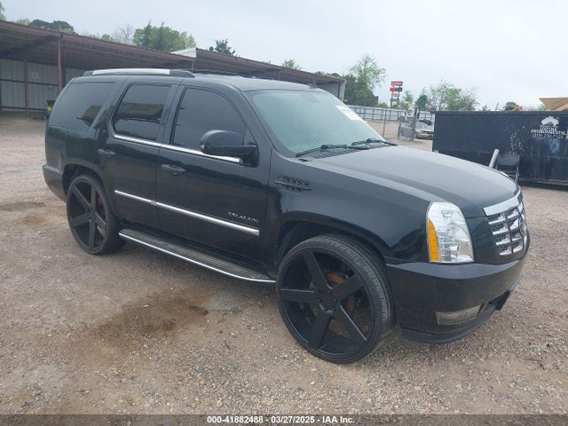 2010 CADILLAC ESCALADE 1GYUCAEF1AR264105 Photo 0