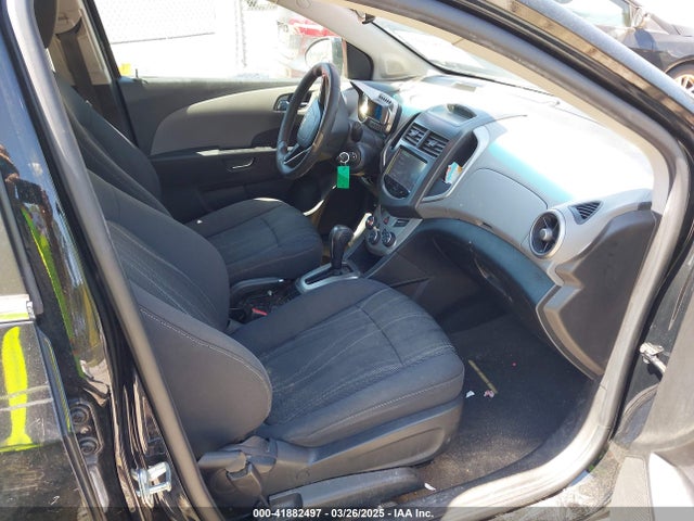 1G1JC6SB0G4155737 Chevrolet Sonic Lt Auto