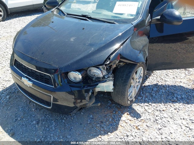 1G1JC6SB0G4155737 Chevrolet Sonic Lt Auto
