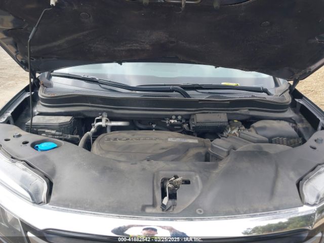 5FNYF6H92HB012090 Honda Pilot Touring