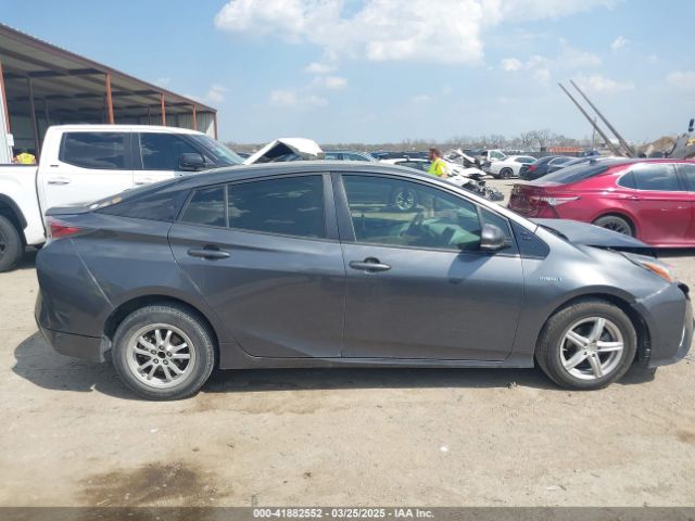 JTDKARFU3H3030401 Toyota Prius Three