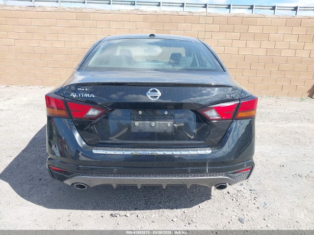 1N4BL4CV0MN400900 Nissan 2021