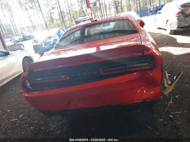 2C3CDZKG2NH160680 Dodge Challenger Gt Awd