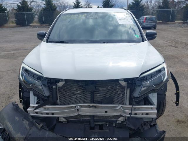 5FNYF6H3XNB037388 Honda Pilot Awd Sport