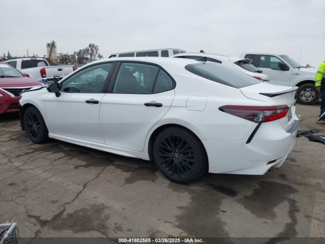 4T1T31AK0NU033120 Toyota Camry Nightshade Edition Hybrid